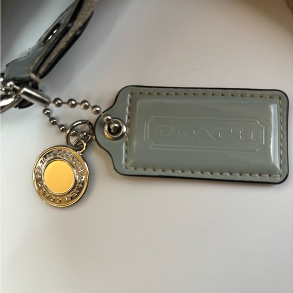 Coach Crossbody/Shoulder Bag Signature Stripe File Coated Gray/Pink Lining - Picture 9 of 9